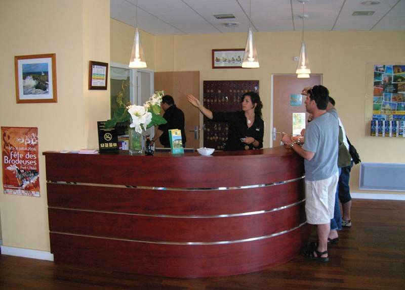 Hotel Kerloc'H Gwen Quimper 康布里特 外观 照片