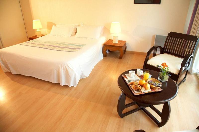 Hotel Kerloc'H Gwen Quimper 康布里特 外观 照片